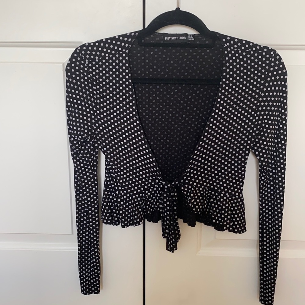 Pretty little thing tie crop top